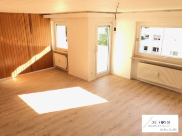 AB JUNI FREI GROSSE 3 ZIMMERWOHNUNG MIT BALKON UND EINBAUKÜCHE, 90522 Oberasbach, Etagenwohnung