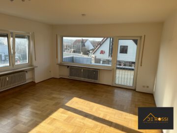 grosse 4 ZIMMERWOHNUNG MIT EINBAUKÜCHE – in Worzeldorf – frei, 90455 Nürnberg / Herpersdorf, Etagenwohnung