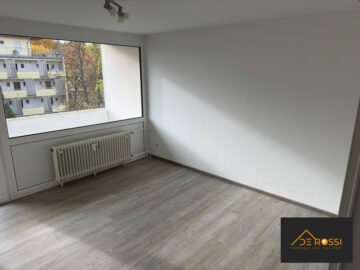 FRISCH RENOVIERT – 1-ZIMMER APPARTEMENT – BEZUGSFERTIG, 90473 Nürnberg, Etagenwohnung