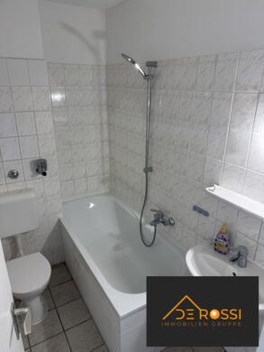 FRISCH RENOVIERT – 1-ZIMMER APPARTEMENT – BEZUGSFERTIG, 90473 Nürnberg, Etagenwohnung