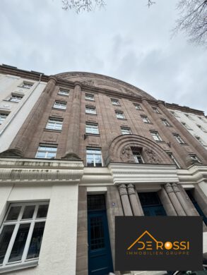 WOHNLUXUS – NÜRNBERGER GESCHICHTE – HUMBOLDTSÄLE, 90459 Nürnberg, Etagenwohnung